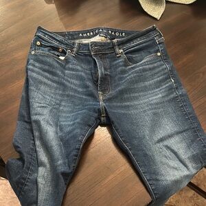 American Eagle Outfitters Men's Blue Jeans